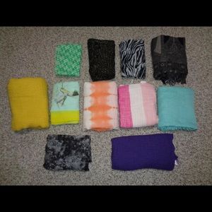 Lot of women’s scarves